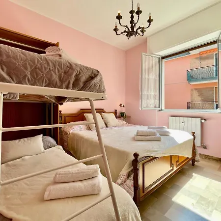 150 Metri Dal Mare Bilocale Con Balcone