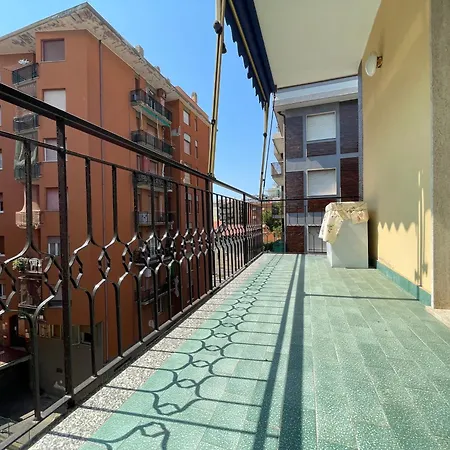 150 Metri Dal Mare Bilocale Con Balcone * 博尔盖托桑托斯皮里托